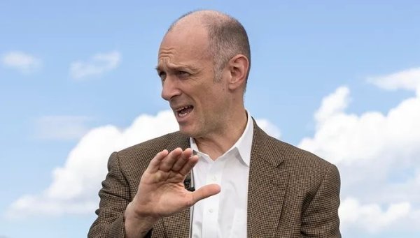 拉伯配资 美联储高官警告特朗普：干涉美联储会搞垮经济